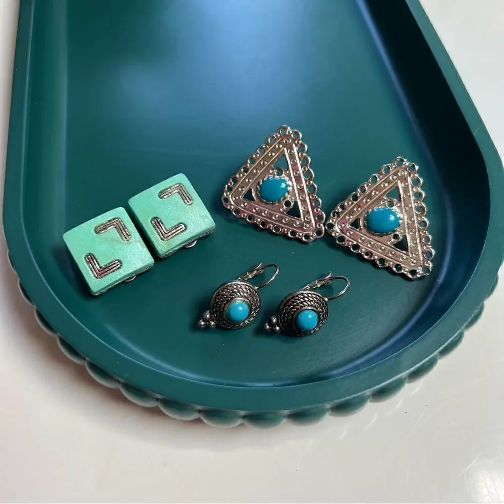 Vintage 3 Pairs Southwestern Navajo Turquoise Silver Toned Collar Clips Earrings